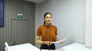 Brena Dianná solicita infraestrutura para a zona rural de Parintins, inclusive para a comunidade onde o prefeito nasceu