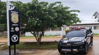 Homem é preso por invadir casa da ex-companheira com facão em Eirunepé