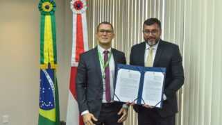 Wilson Lima assina rito de intenções com Banco da Amazônia