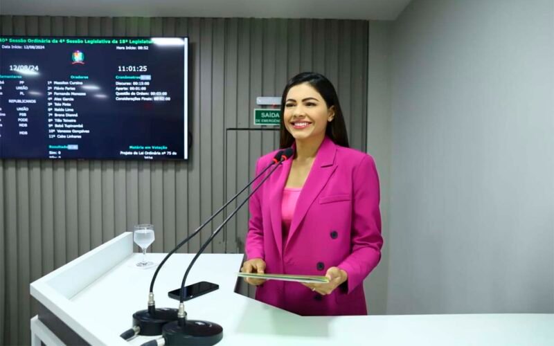 Brena Dianná defende educação ambiental e propõe projeto voltado à sustentabilidade em Parintins