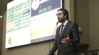 Deputado Thiago Abrahim apresenta PL que proíbe jogos de azar online em dependências de órgãos públicos