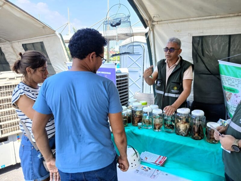 A campanha é parte das comemorações da Semana do Soldado (Foto: Jaqueline Macedo/FVS-RCP) FVS-RCP participa da Semana do Soldado com campanha de prevenção de doenças