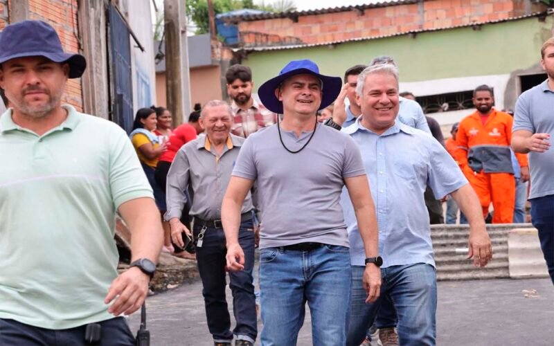 Prefeito David Almeida (Foto: Divulgação) Prefeito David Almeida inspeciona serviços do programa ‘Asfalta Manaus’