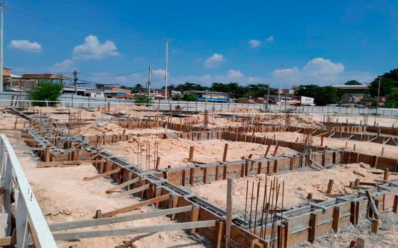 Obras de construção do conjunto residencial localizado no parque Amazonino Mendes (Foto: Divulgação) Prefeitura avança com as obras do habitacional na 2ª etapa do parque Amazonino Mendes