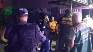 CIF encerra festa com diversos adolescentes e autua bares irregulares