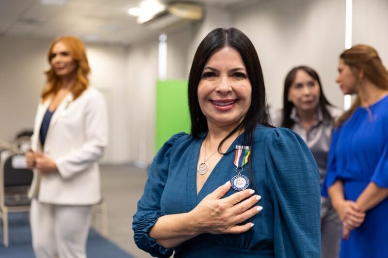 Delegada Débora Mafra (Foto: Divulgação) Débora Mafra recebe Medalha da Ordem do Mérito Judiciário