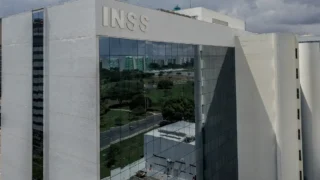 PF deflagra operação contra roubo de dados de beneficiários do INSS