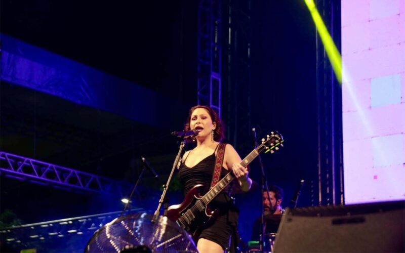 Pitty realiza show com muito rock nacional no palco Alfândega no ‘Passo a Paço 2024’