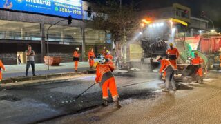 Prefeitura de Manaus conclui recapeamento asfáltico na Avenida Autaz Mirim