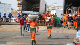 Prefeitura leva ajuda humanitária da operação Estiagem a 43 comunidades ribeirinhas