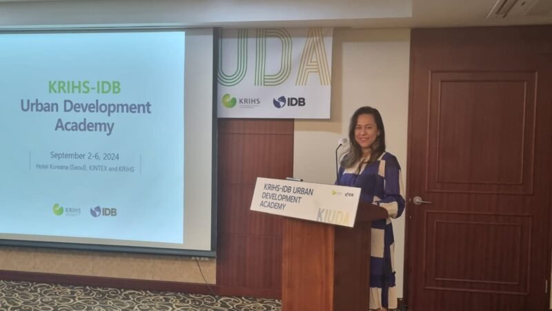Secretária Executiva da Sedurb (Foto: Divulgação/UGPE) Prosamin+ e Prosai Parintins são apresentados em evento na Coreia do Sul
