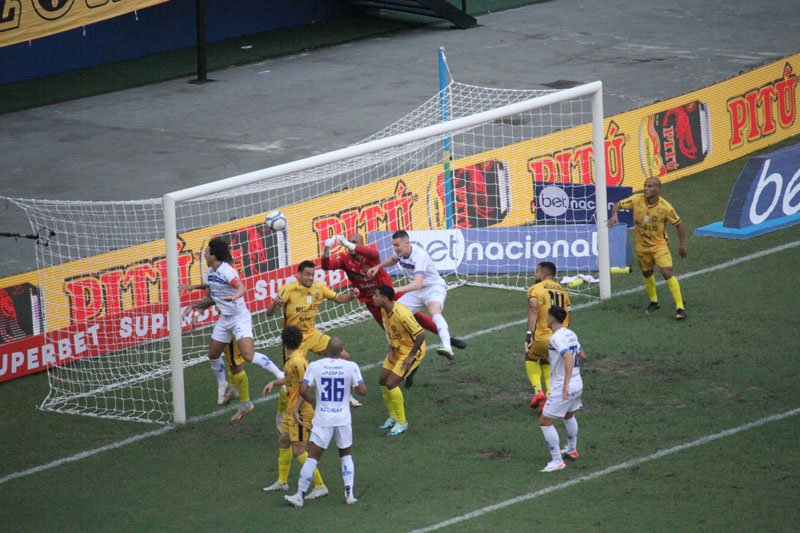 No primeiro turno da Série B, os times empataram em 1 a 1, na Arena da Amazônia (Foto: Josemar Antunes) Série B: Amazonas viajará mais de 14 mil quilômetros para jogos fora de casa