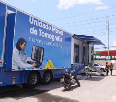 Carretas da Saúde e Tomógrafo Móvel levam atendimentos na zona norte de Manaus