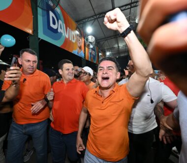 David Almeida é reeleito prefeito de Manaus