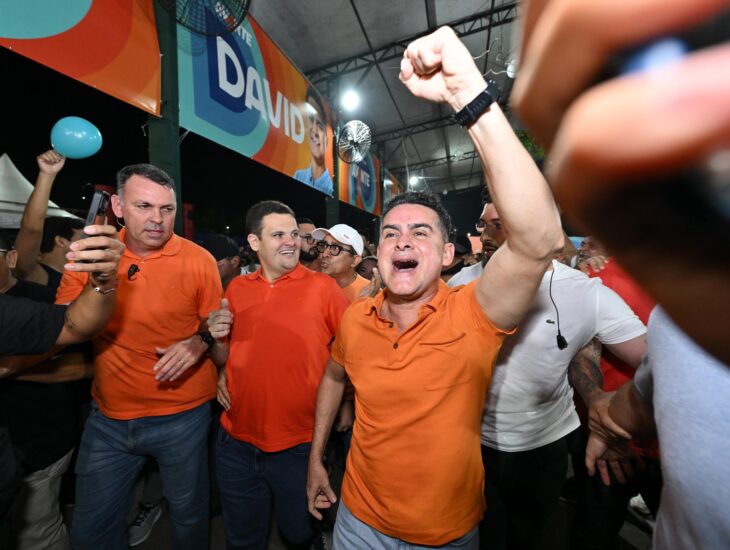 David Almeida é reeleito prefeito de Manaus