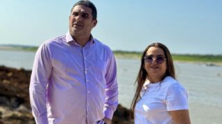 Deputado Cristiano D'Angelo visita o porto de Manacapuru após deslizamento de terra e reforça apoio às vítimas