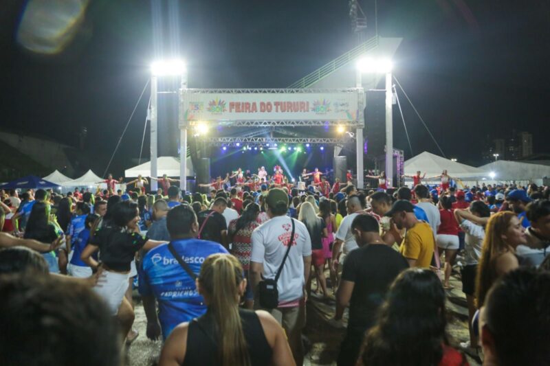 Manaus encerra ‘Feira do Tururi’ 2024 em ritmo de boi-bumbá e participação da população