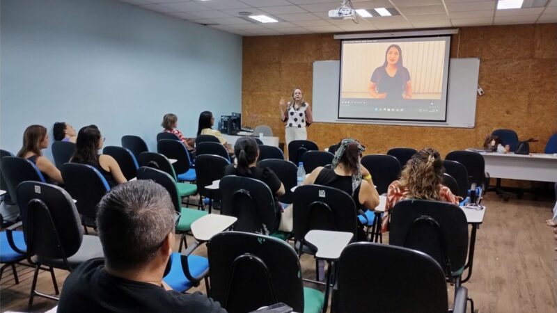 Profissionais da Semsa são capacitados para reforço na prevenção do câncer do colo do útero