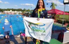 Atleta do programa ‘Manaus Olímpica’ conquista medalha internacional inédita no Sul-Americano de Natação