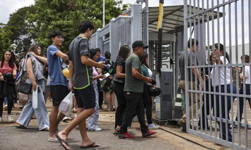 Portões do ENEM são abertos no segundo domingo de provas