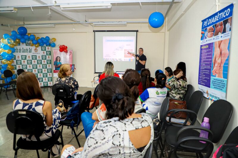 Equipes da prefeitura expõem experiências exitosas no tratamento de lesões diabéticas em encontro