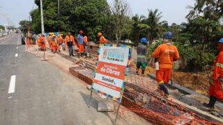 Prefeitura conclui concretagem das alas no sentido Centro-bairro na avenida Mário Ypiranga