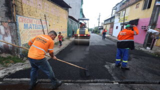 Prefeitura intensifica serviços de recapeamento asfáltico na zona Sul