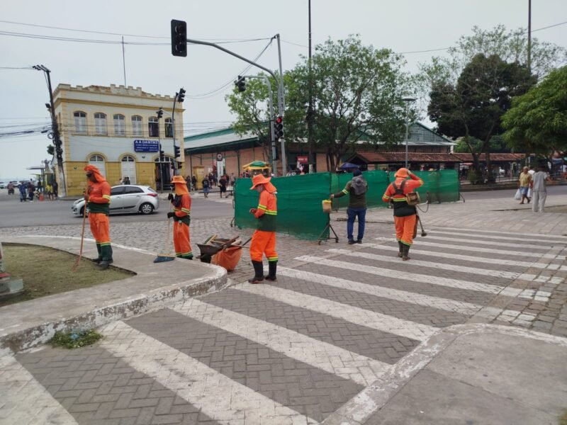 Operação de limpeza (Foto: Divulgação/Semulsp) Prefeitura realiza operação no centro de Manaus com foco em limpeza e organização