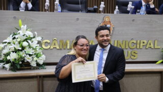 Professores da Semed são homenageados com diploma de honra ao mérito na CMM