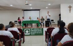 Semana do Controle Social inicia reunindo usuários, gestores e trabalhadores do SUS, da zona Oeste