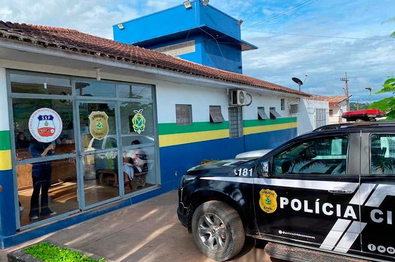 AM: casal é preso em flagrante por maus-tratos seguido de morte de bebê