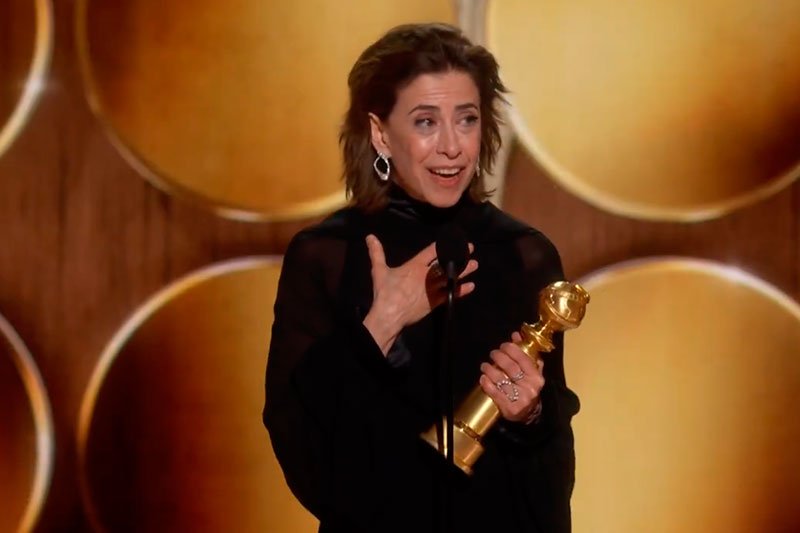 Fernanda Torres (Foto: Reprodução/X @goldenglobes) Lula parabeniza Fernanda Torres por Globo de Ouro