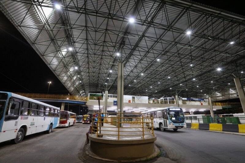 Terminal 5 ganha reforço na iluminação (Foto: Divulgação/IMMU) Terminal de Integração 5 recebe melhorias na iluminação pública