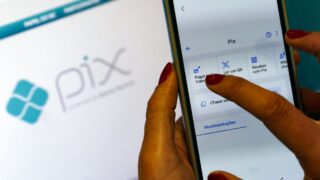 Boletos podem ser pagos por Pix a partir desta segunda-feira