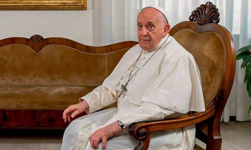 Papa Francisco (Foto: Divulgação/Vaticano) Papa apresenta melhora, mas vai continuar no hopsital