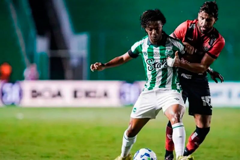 Juventude vence Vitória por 2 a 0 e começa bem no Brasileirão