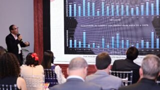 TCE-AM debate fiscalização da Educação em congresso global