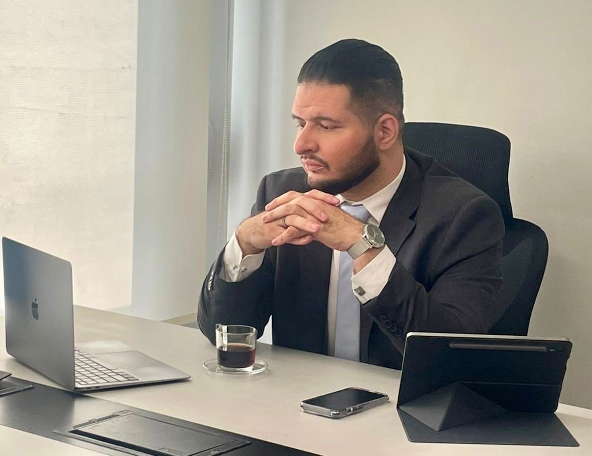 Advogado orienta como a holding pode proteger o patrimônio e organizar a sucessão familiar Advogado orienta como a holding pode proteger o patrimônio e organizar a sucessão familiar