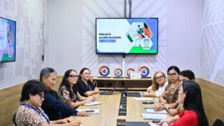 TCE-AM apresenta resultados do programa Aluno Ouvidor