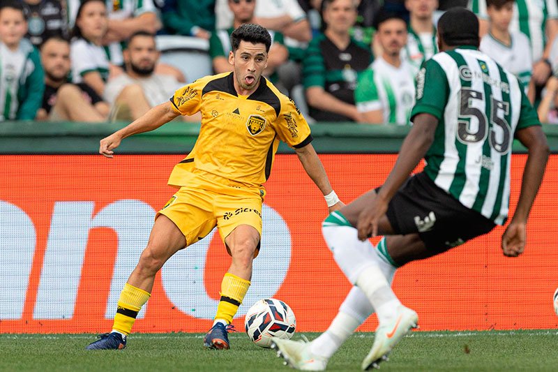 Coritiba x Amazonas no Couto Pereira, pela 19ª rodada da Série B do Brasileiro (Foto: JP Pacheco/Coritiba)) Amazonas empata com o Coritiba e segue na briga contra o Z4