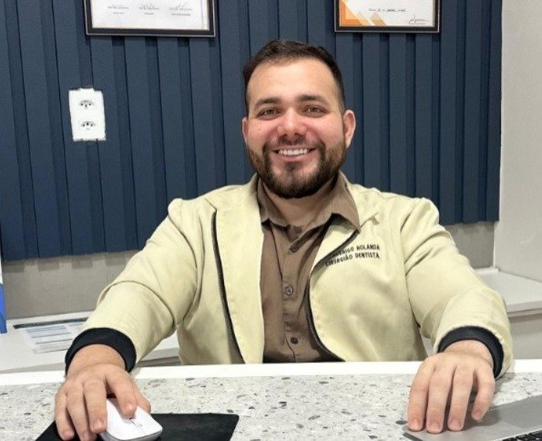 Dr. Rodrigo Holanda, cirurgião-dentista (Foto: Divulgação/Freepik)