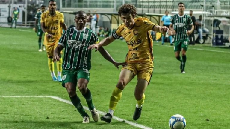 Amazonas encara América-MG em duelo direto no Z4 da Série B