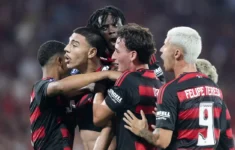 Flamengo bateu o Barcelona (Espanha) por 6 a 5 nos pênaltis (Foto: Gilvan de Souza/CRF)
