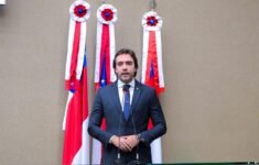 Lei do deputado Thiago Abrahim promove turismo acessível para autistas