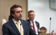 Projeto de lei proíbe que empresas adotem regras que prejudiquem consumidores