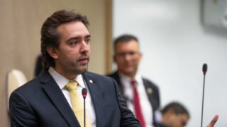 Projeto de lei proíbe que empresas adotem regras que prejudiquem consumidores