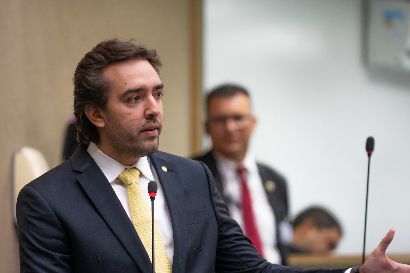 Projeto de lei proíbe que empresas adotem regras que prejudiquem consumidores Projeto de lei proíbe que empresas adotem regras que prejudiquem consumidores