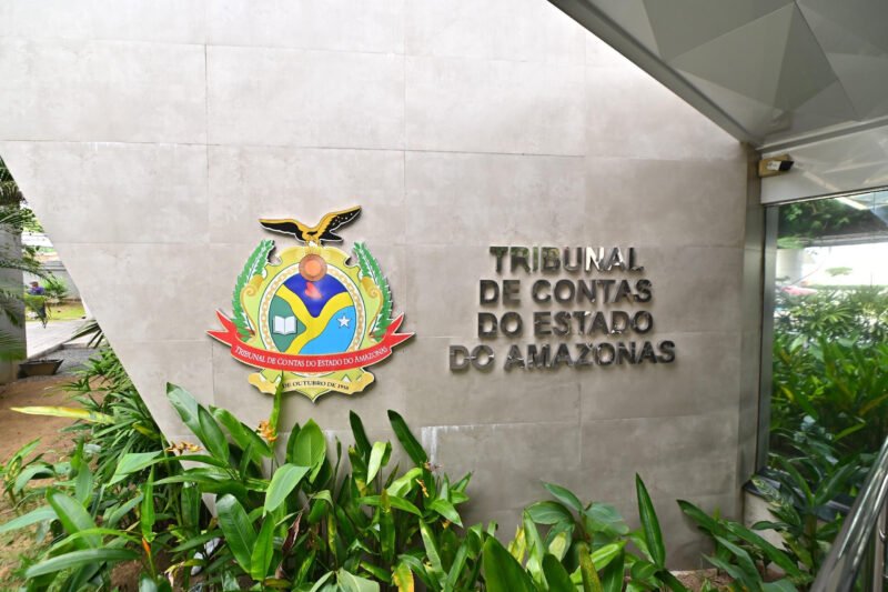 TCE-AM alerta 4 prefeituras por ausência em dados orçamentários