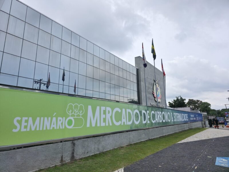 Seminário sobre Mercado de Carbono (Foto: Filipe Jazz / TCE-AM) TCE-AM debate mercado de carbono e preservação da Amazônia