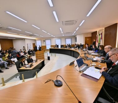 TCE-AM determina que ex-gestor da EMTU devolva R$145,6 mil